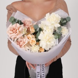 nezhnyj buket c rozami 1